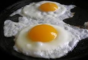 بيض مقلي بالطريقة المغربية